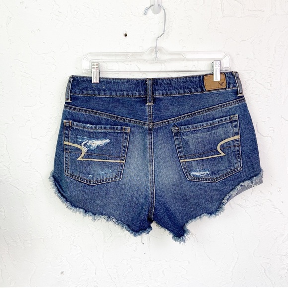 American Eagle Distressed Hi-Rise Festival Shorts - Picture 3 of 7